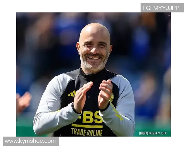 揭秘coc足球球星成长历程与赛场荣耀背后不为人知的故事