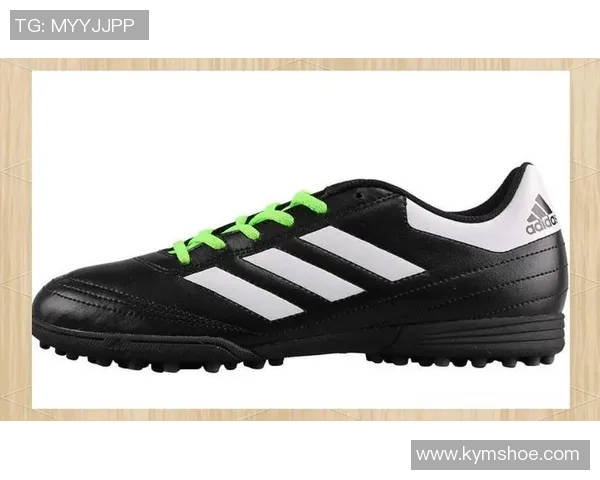 球星最青睐的足球鞋排行分析 这些鞋款成为场上英雄的必备装备 球星最青睐的足球鞋排行分析 这些鞋款成为场上英雄的必备装备