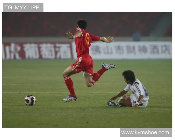 足球十大球星招牌绝技揭秘 球场魔术与独特技艺的巅峰展示 足球十大球星招牌绝技揭秘 球场魔术与独特技艺的巅峰展示