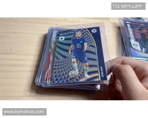 足球球星卡批发商推荐及市场分析：如何选择可靠供应商与合作策略